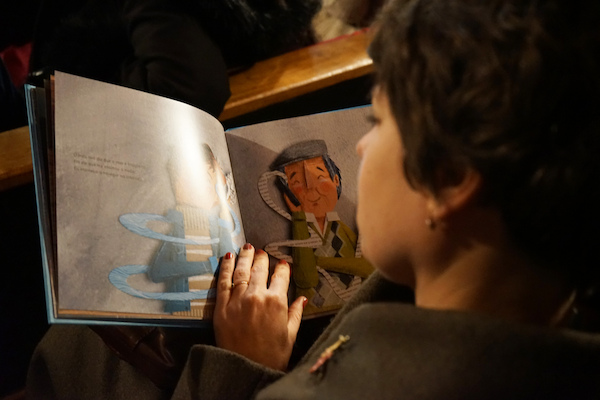 Marionetas em Papel - Histórias dos Nossos Avôs e Avós Marionetas em Papel - Histórias dos Nossos Avôs e Avós