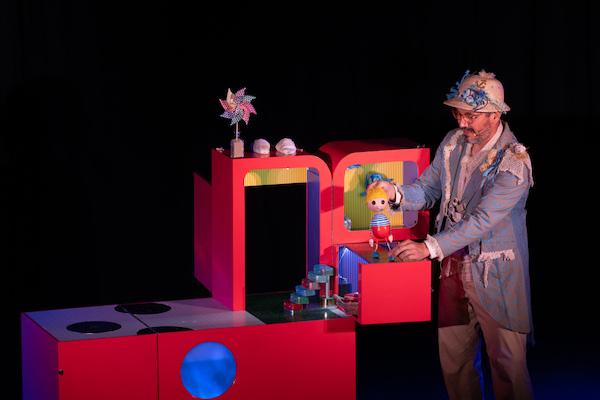 O rapaz que morava à beira-mar O rapaz que morava à beira-mar