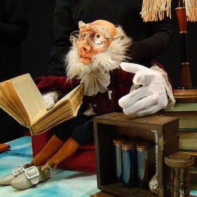 Sr. Aparo e os Pirilampos