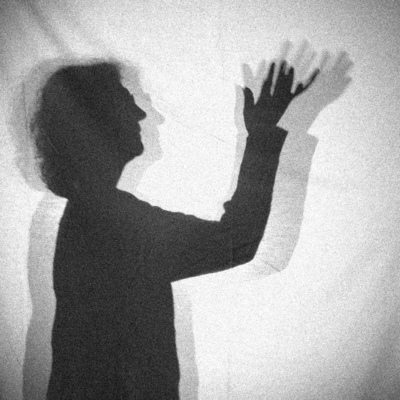 Tornei-me invisível