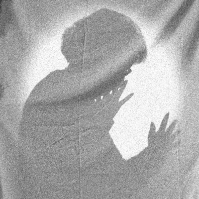 Tornei-me invisível